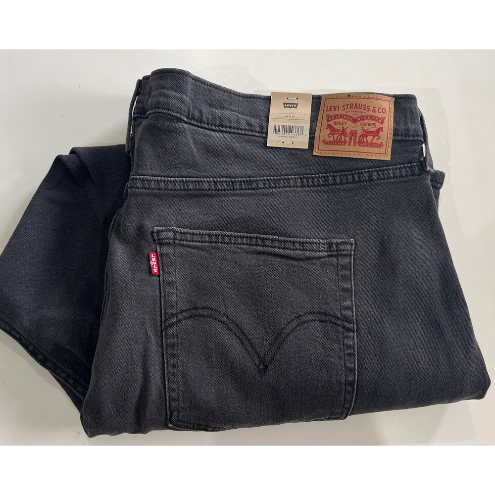 Levi's High Waisted Tapered Mom Black Jeans Say No Go Women's Size 16W NEW - Picture 5 of 7